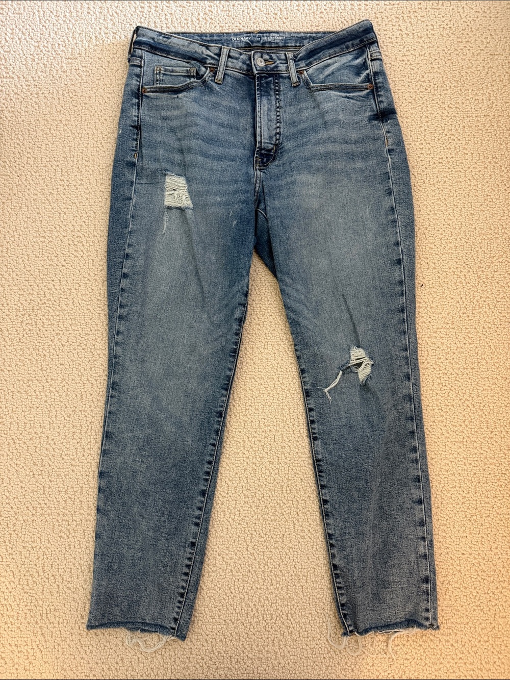 Old Navy Distressed Straight-Leg Jeans in Light Blue